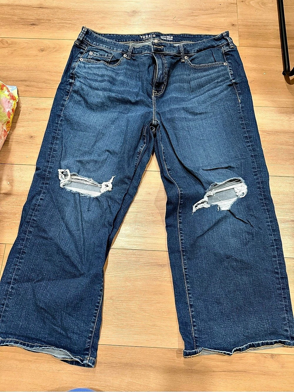 Torrid Perfect Wide Leg Vintage Stretch Distressed Wide Leg Jeans Blue Size 20S